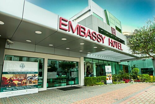 Гостиница Hotel Embassy в Кито