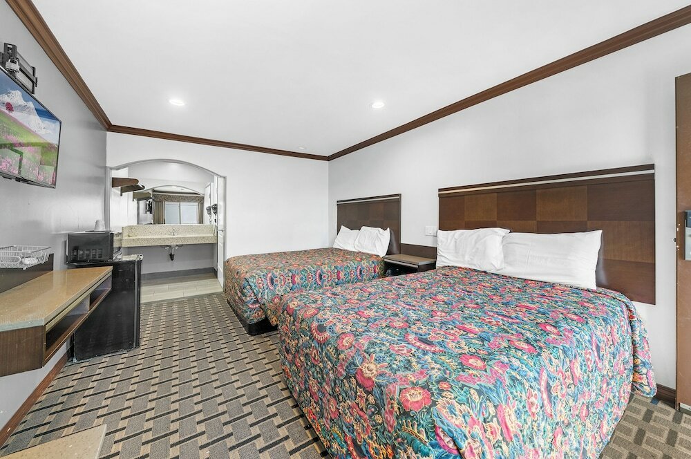 Фото Starlight Inn South El Monte