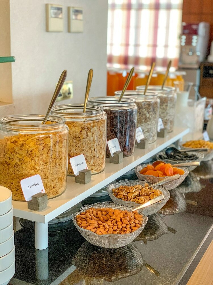 Фото Swiss-Belhotel Seef Bahrain