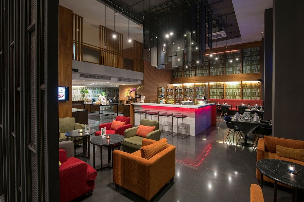 Фото Page 10 Hotel Pattaya