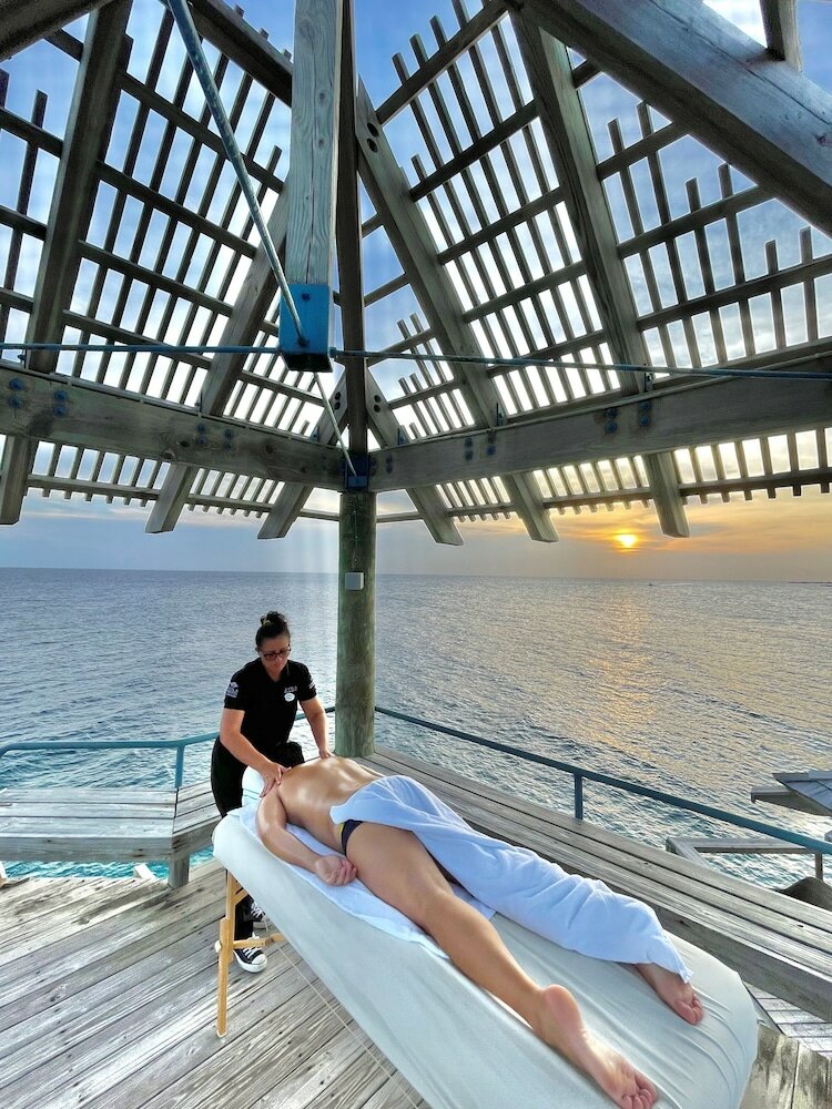 Фото Avila Beach Hotel