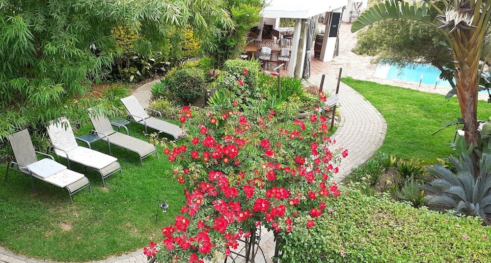 Фото Gubas De Hoek meet eat sleep