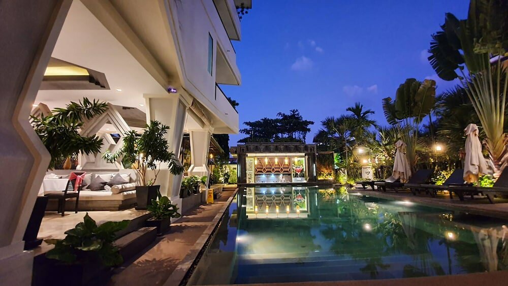Фото Central Suite Residence