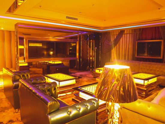 Фото Wyndham Danang Golden Bay