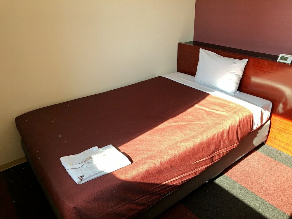 Фото Hotel Mid In Meguro-Ekimae