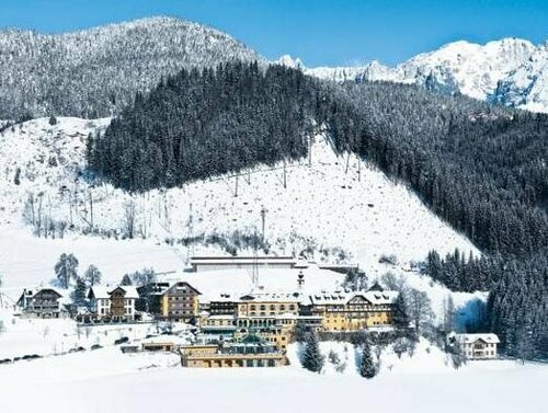 Внешний вид отеля Hotel Pichlmayrgut в Шладминге, фото 3