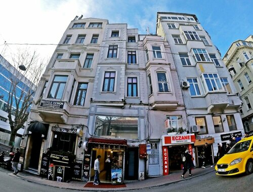 Taksim Alya Suites