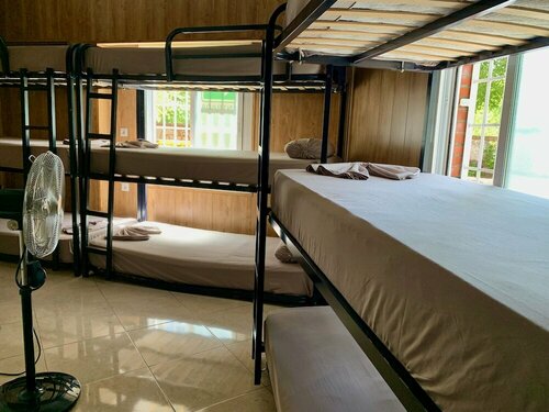 Гостиница La Perla de Lujo - Hostel в Хетафе