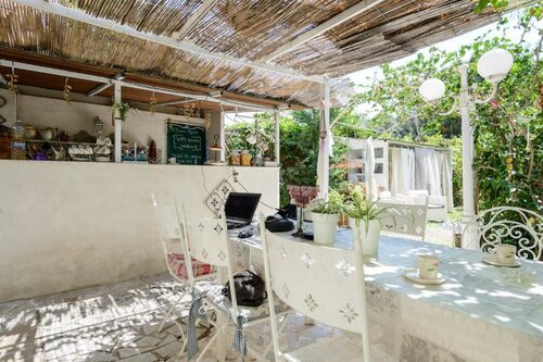 B&b Foria 210