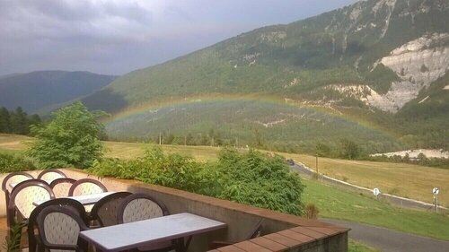 Гостиница Mas du Colombier в Кастеллане