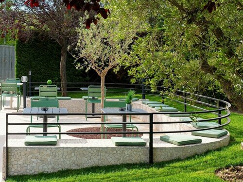 Гостиница Ibis Manosque Cadarache в Маноске
