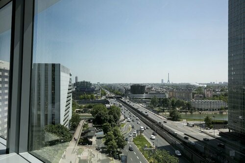 Гостиница Melia Paris La Defense в Нейи-сюре-Сене