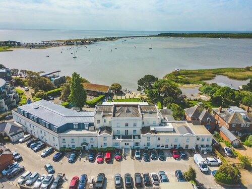 Гостиница Harbour Hotel Christchurch в Крайстчерче
