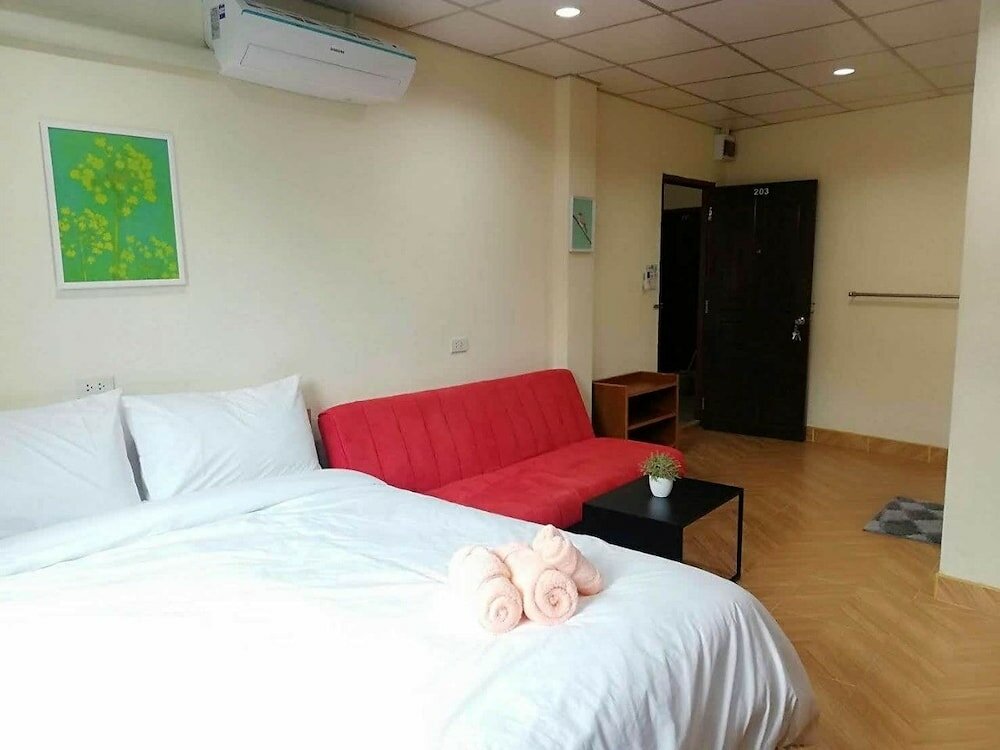 Фото Double D Rooms & Cafe