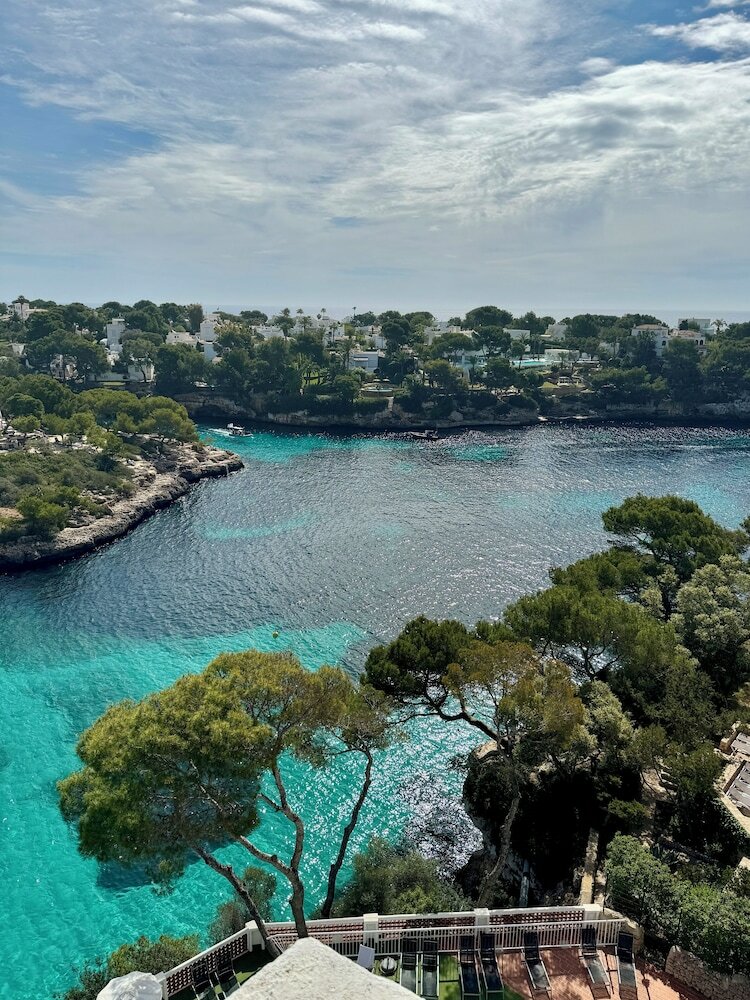 Фото Hotel Cabot Cala Ferrera