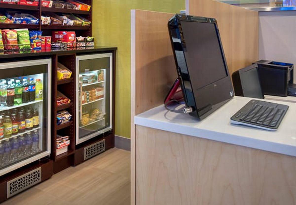 Фото Fairfield Inn by Marriott New York LaGuardia Airport/Astoria