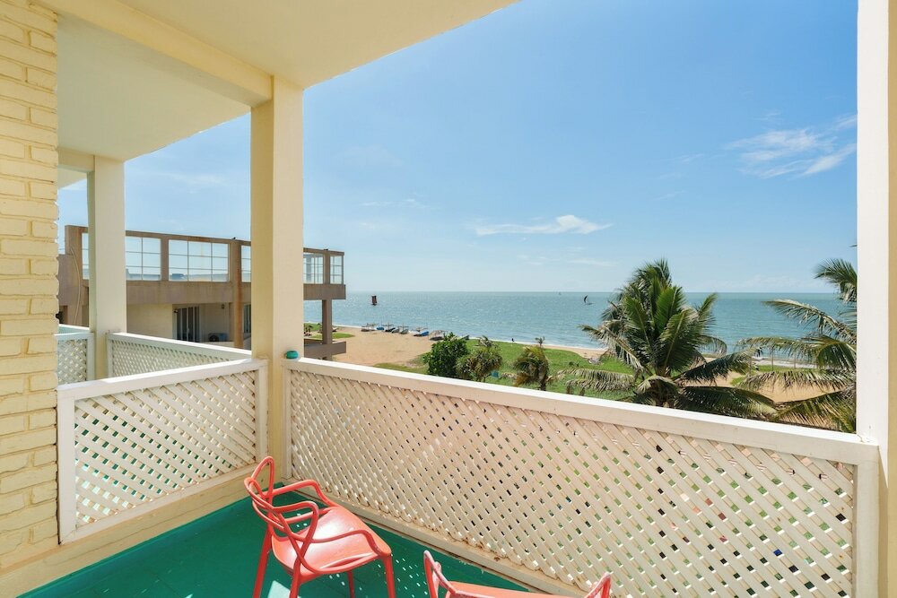 Фото Hotel J Negombo