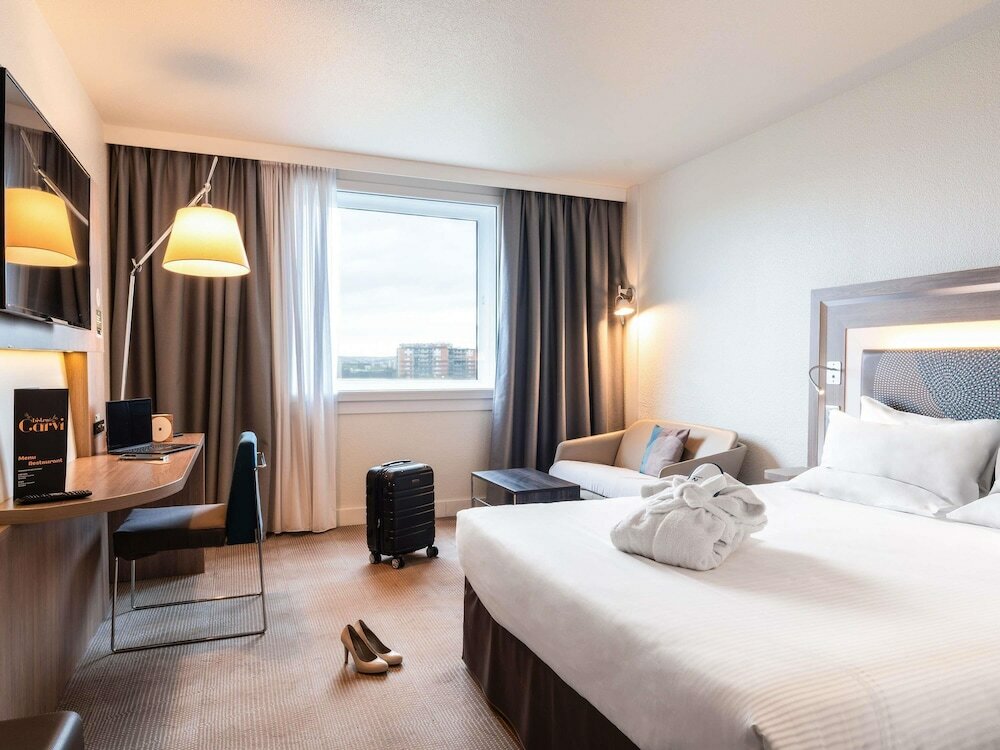 Фото Novotel Paris 17