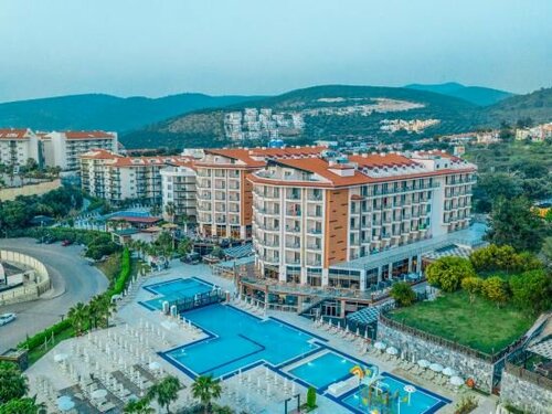 Гостиница Ramada Hotel & Suites Kusadasi в Кушадасы