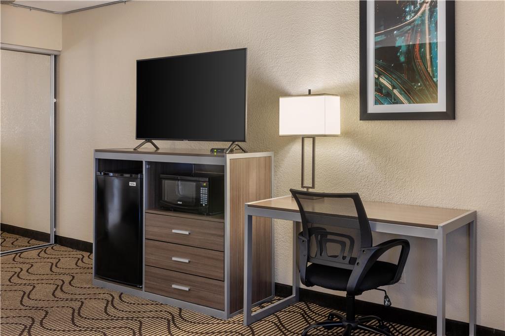 Фото Best Western Heritage Inn