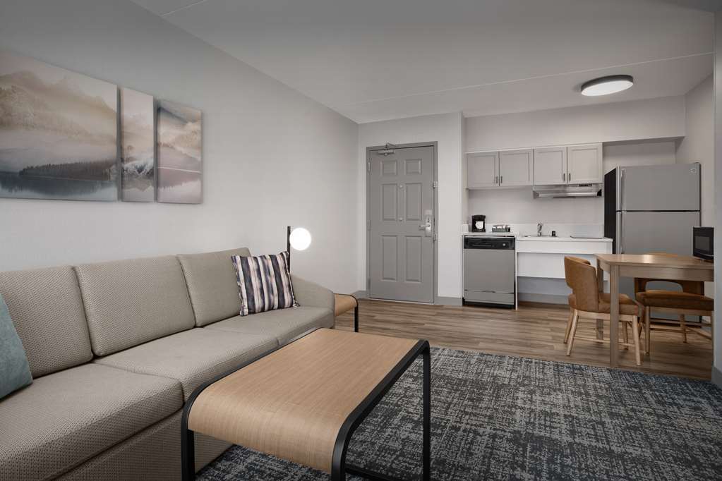 Фото Homewood Suites by Hilton Colorado Springs-North