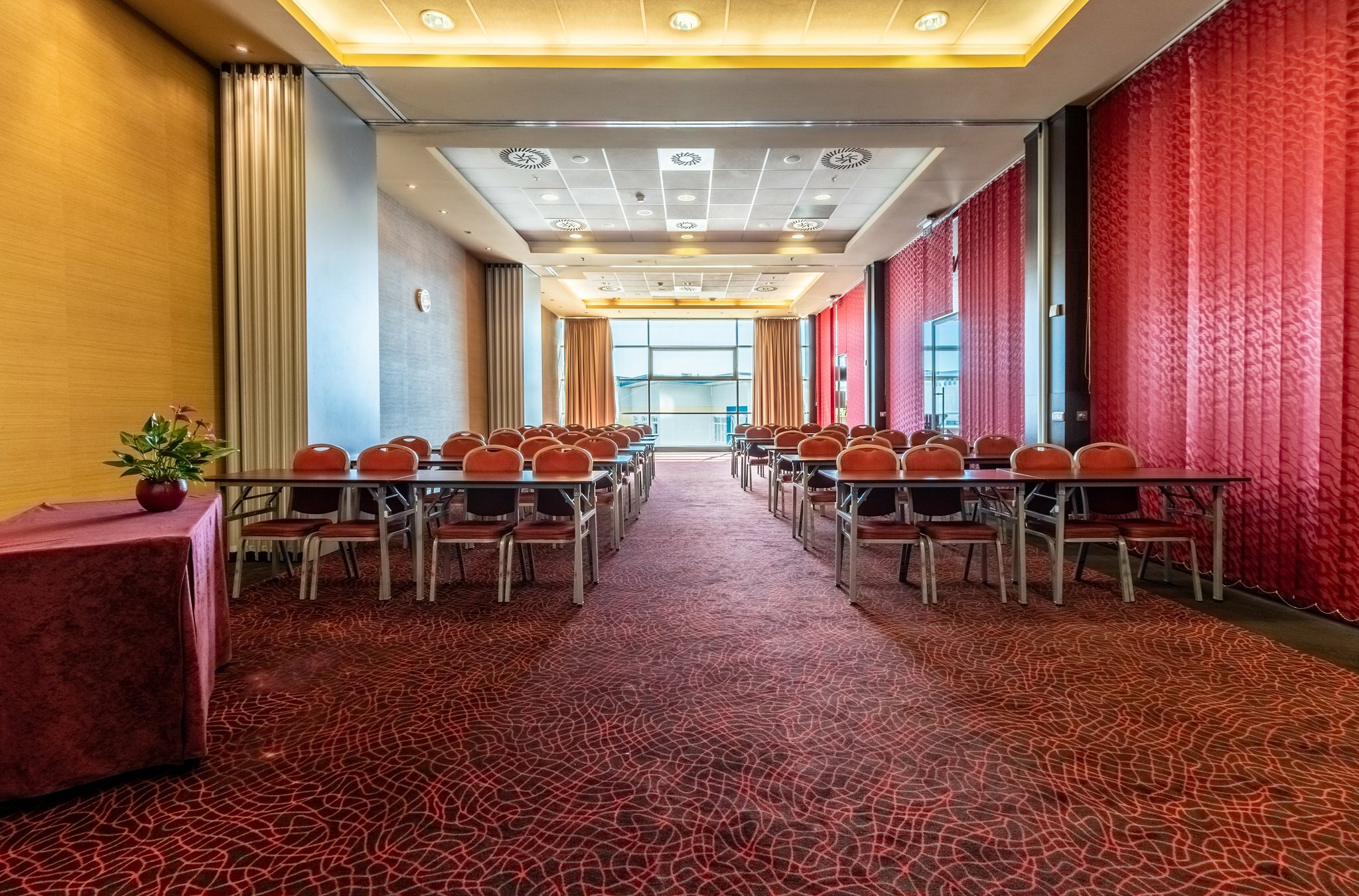 Фото Holiday Inn Zilina