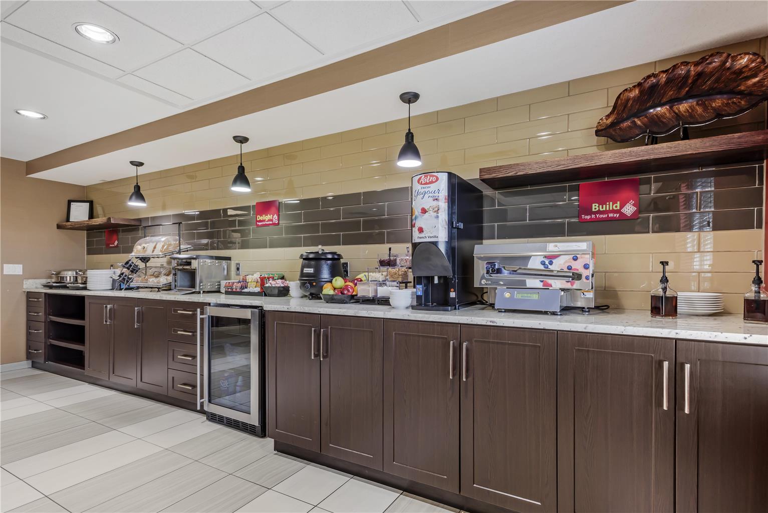 Фото Best Western Plus Red Deer Inn & Suites