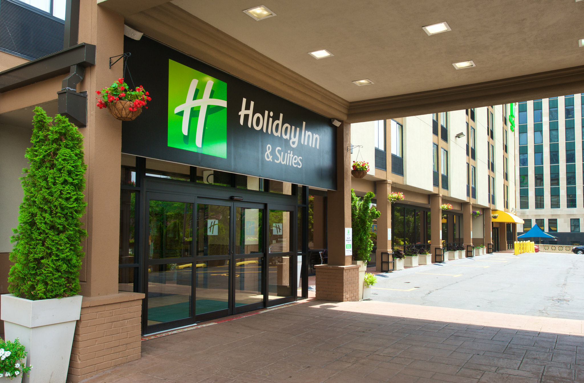 Фото Holiday Inn & Suites Chicago - Downtown