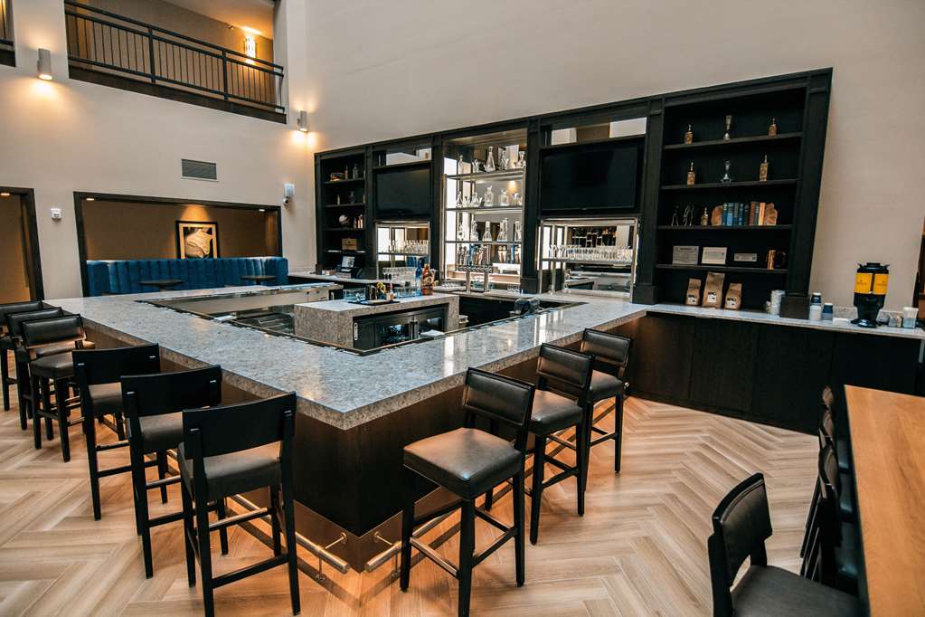 Фото DoubleTree by Hilton Lubbock University Area