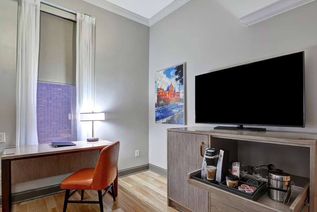 Фото The Cincinnatian Hotel Curio Collection by Hilton