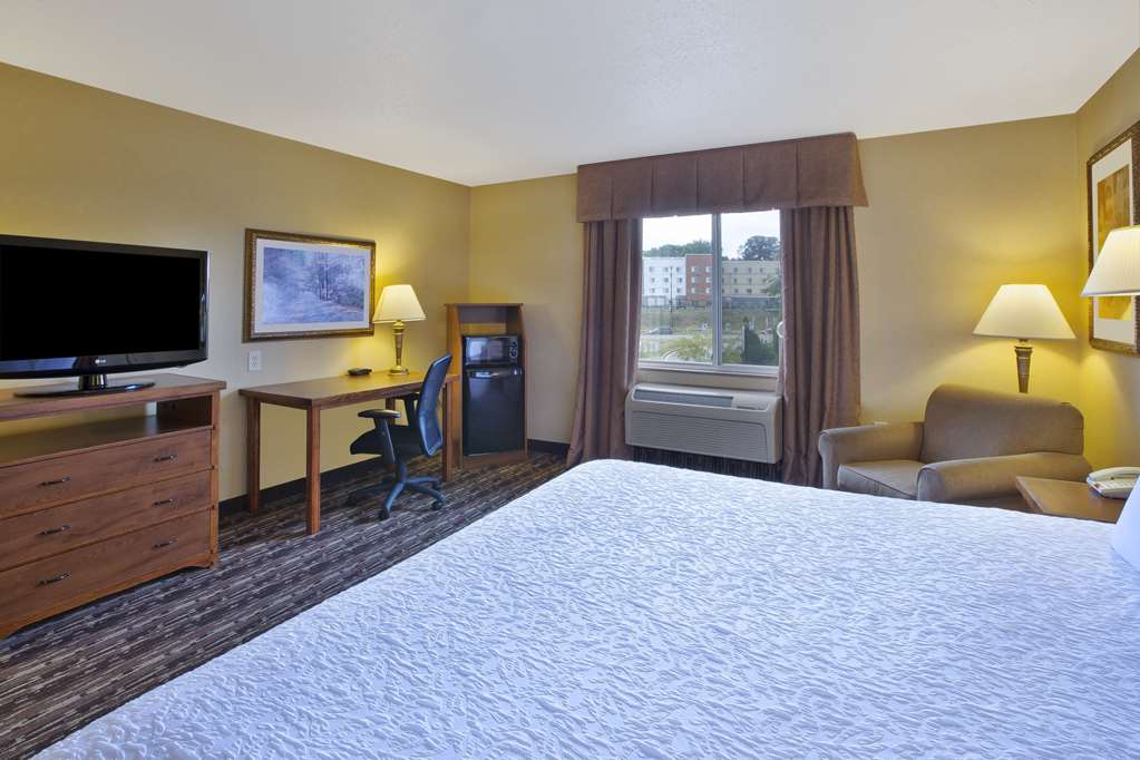 Фото Hampton Inn Pittsburgh Area Beaver Valley CenterTownship