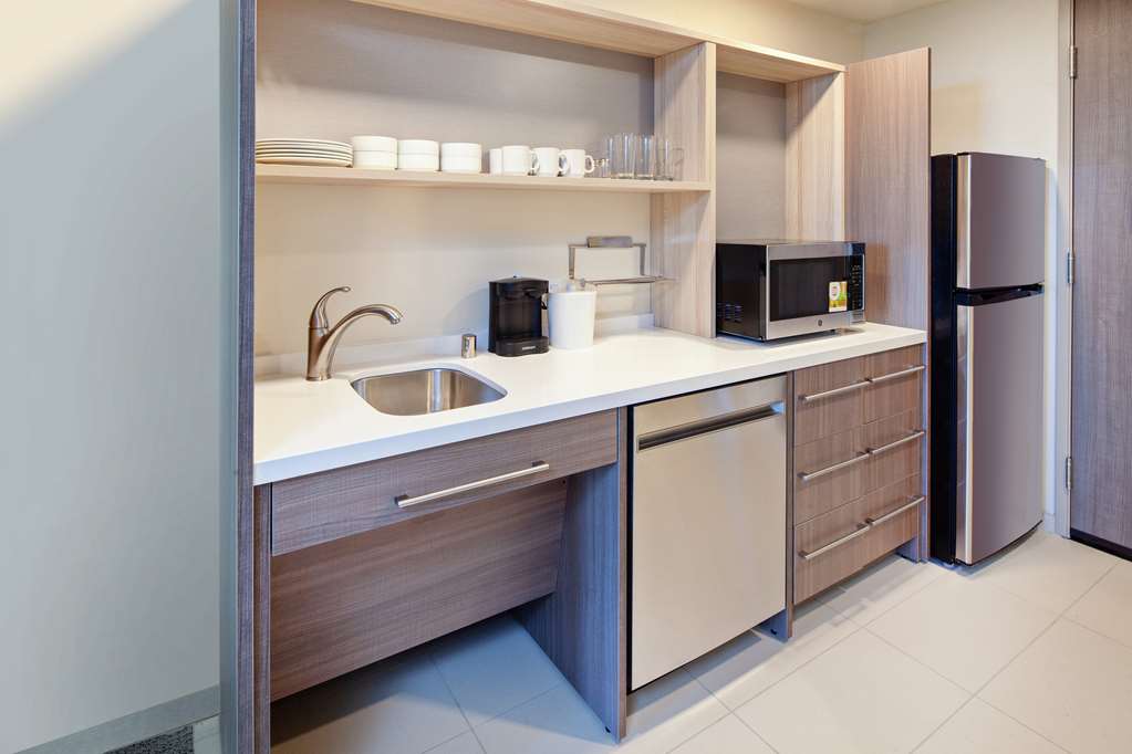 Фото Home2 Suites by Hilton Alameda Oakland Airport