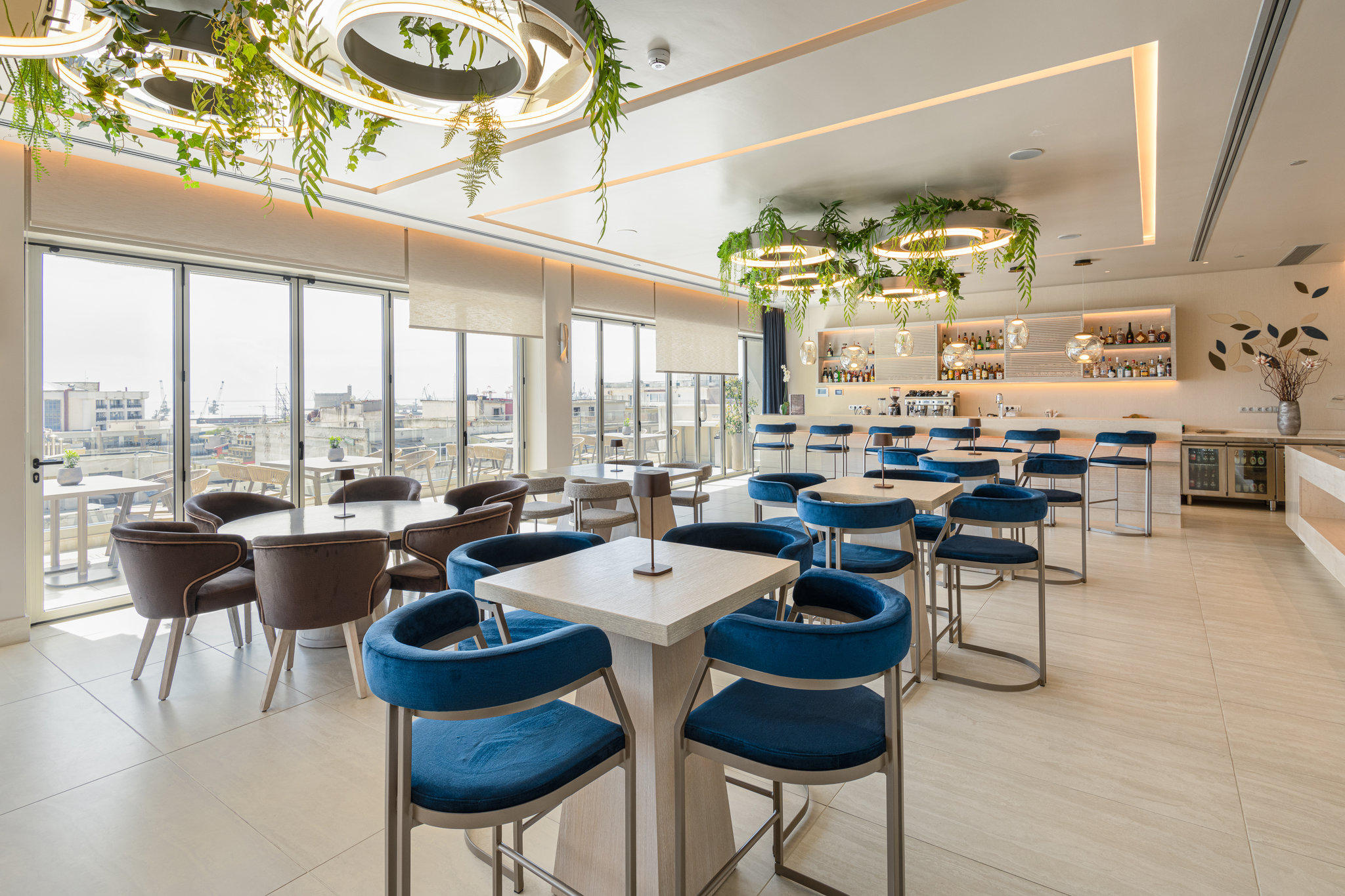 Фото Holiday Inn Thessaloniki, an Ihg Hotel