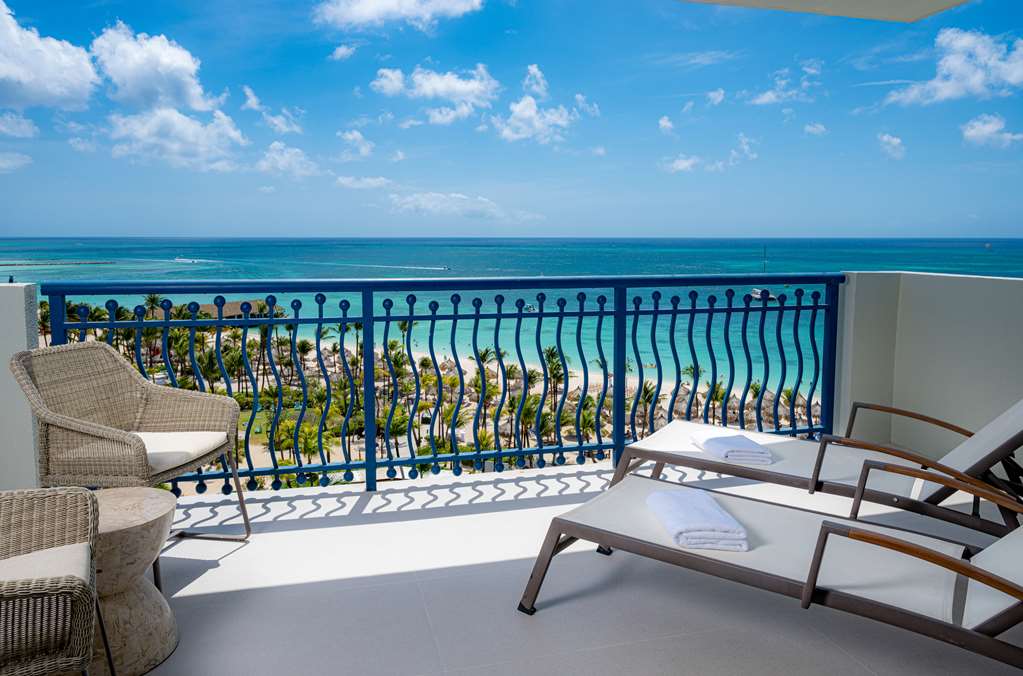 Фото Hilton Aruba Caribbean Resort and Casino