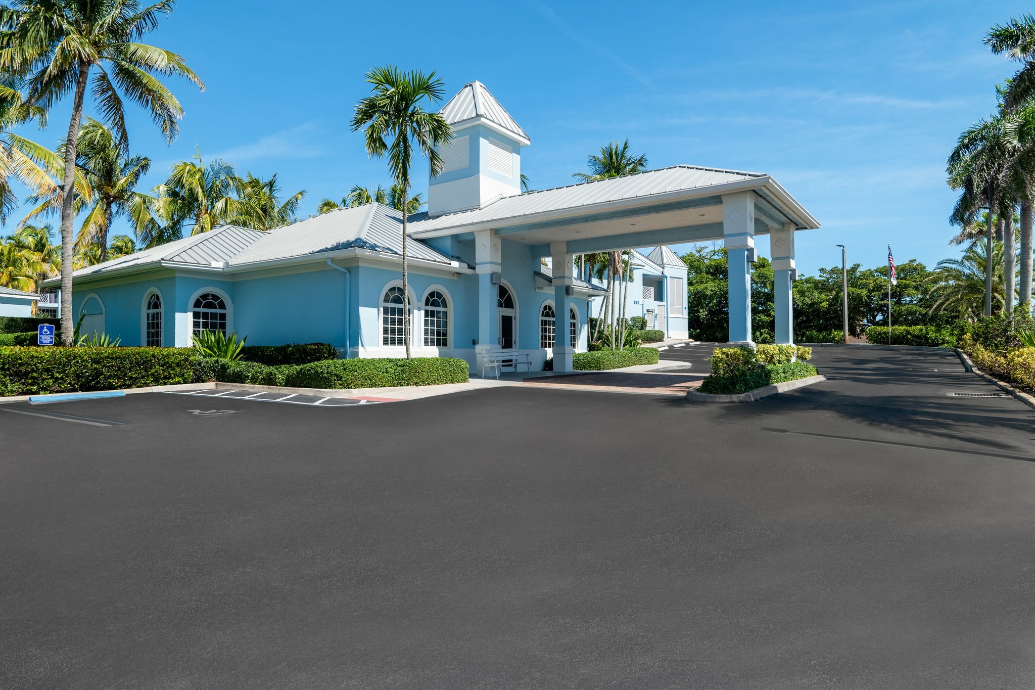 Фото Holiday Inn Express North Palm Beach-Oceanview, an Ihg Hotel