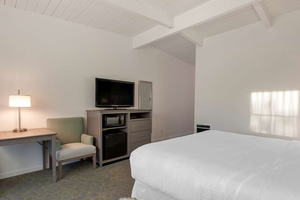 Фото Best Western Plus Santa Barbara