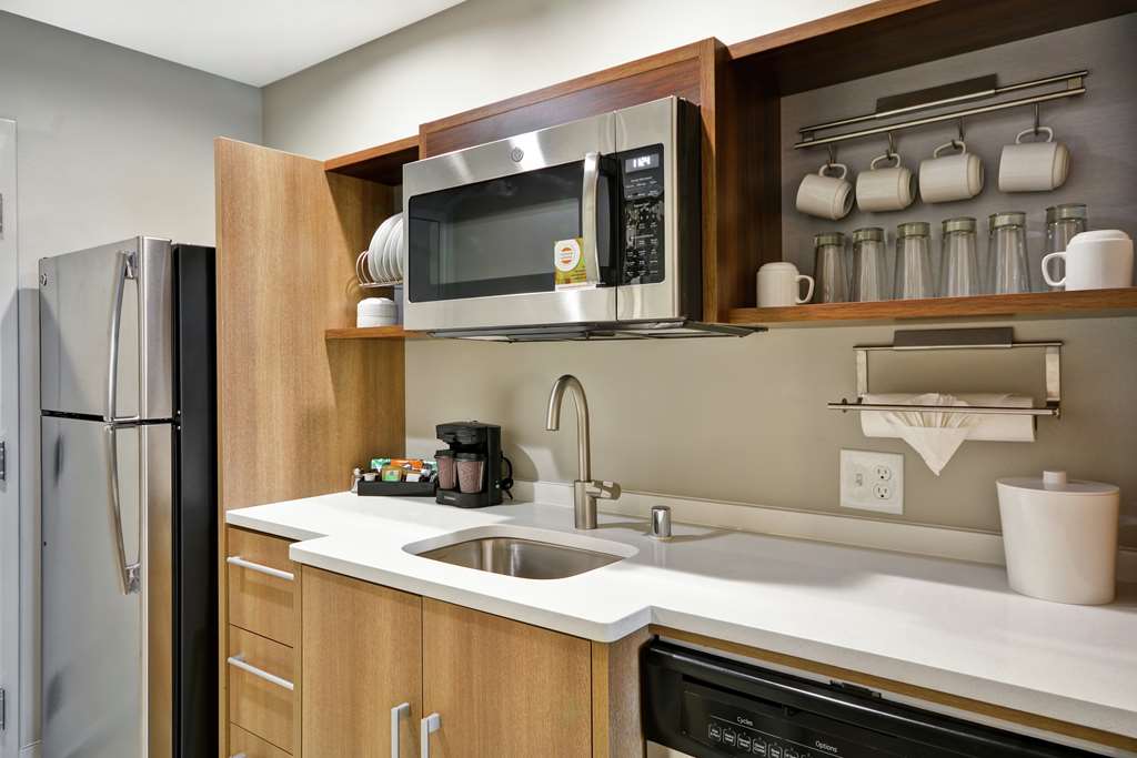 Фото Home2 Suites by Hilton Plano Legacy West