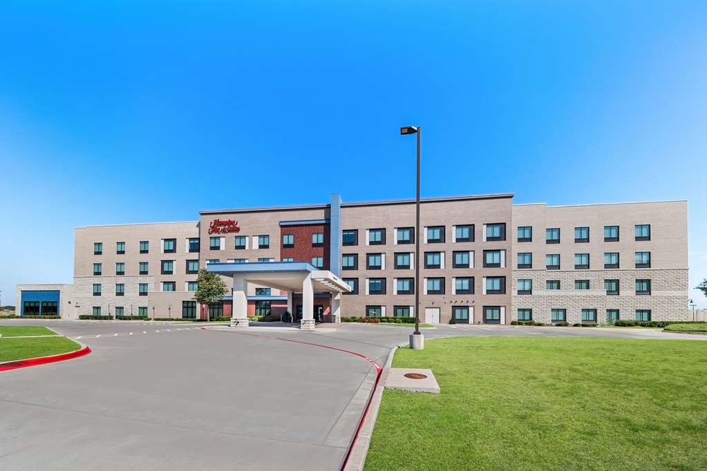 Фото Hampton Inn & Suites Farmers Branch Dallas