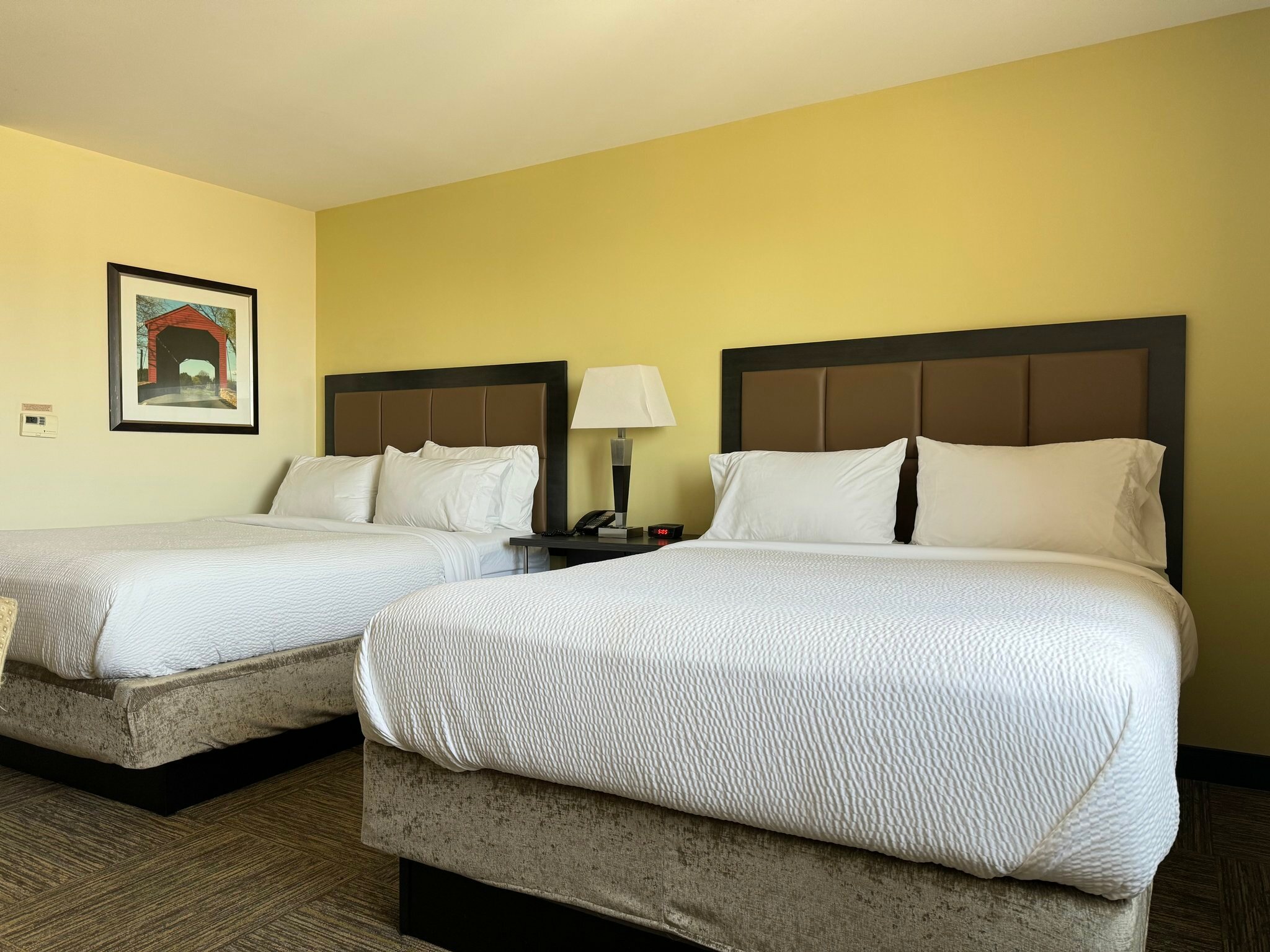 Фото Candlewood Suites Chester - Philadelphia International Airport, an Ihg Hotel
