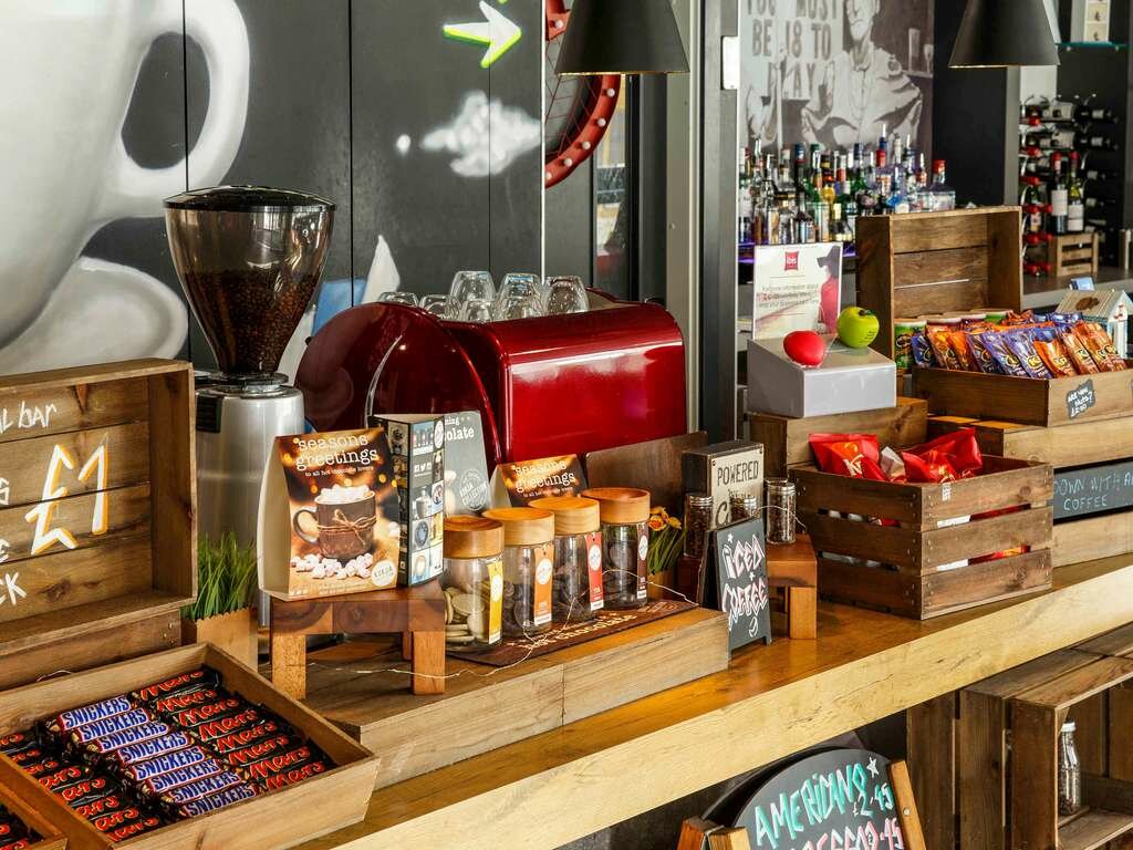 Фото Ibis Brighton City Centre - Station