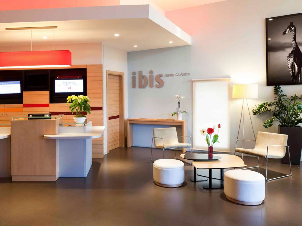 Фото Ibis Barcelona Santa Coloma