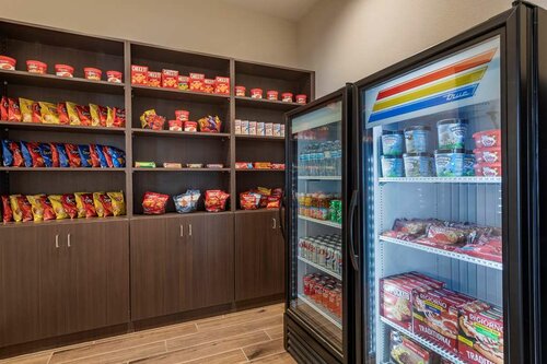 Гостиница Best Western Plus Desert View Inn & Suites в Ранчо Мираж