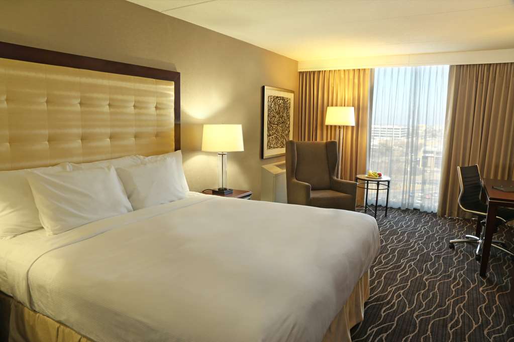 Фото Hilton Kansas City Airport