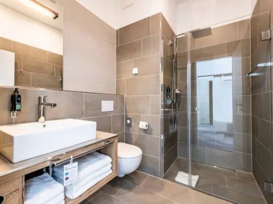 Фото Premier Inn Wuppertal City Centre Hotel