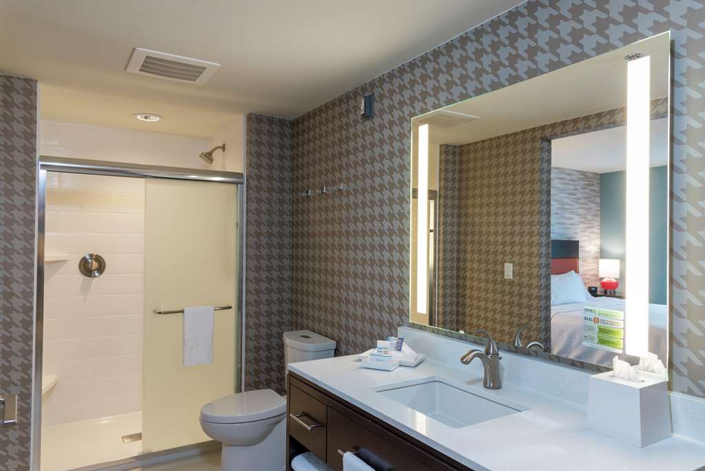 Фото Home2 Suites by Hilton Appleton