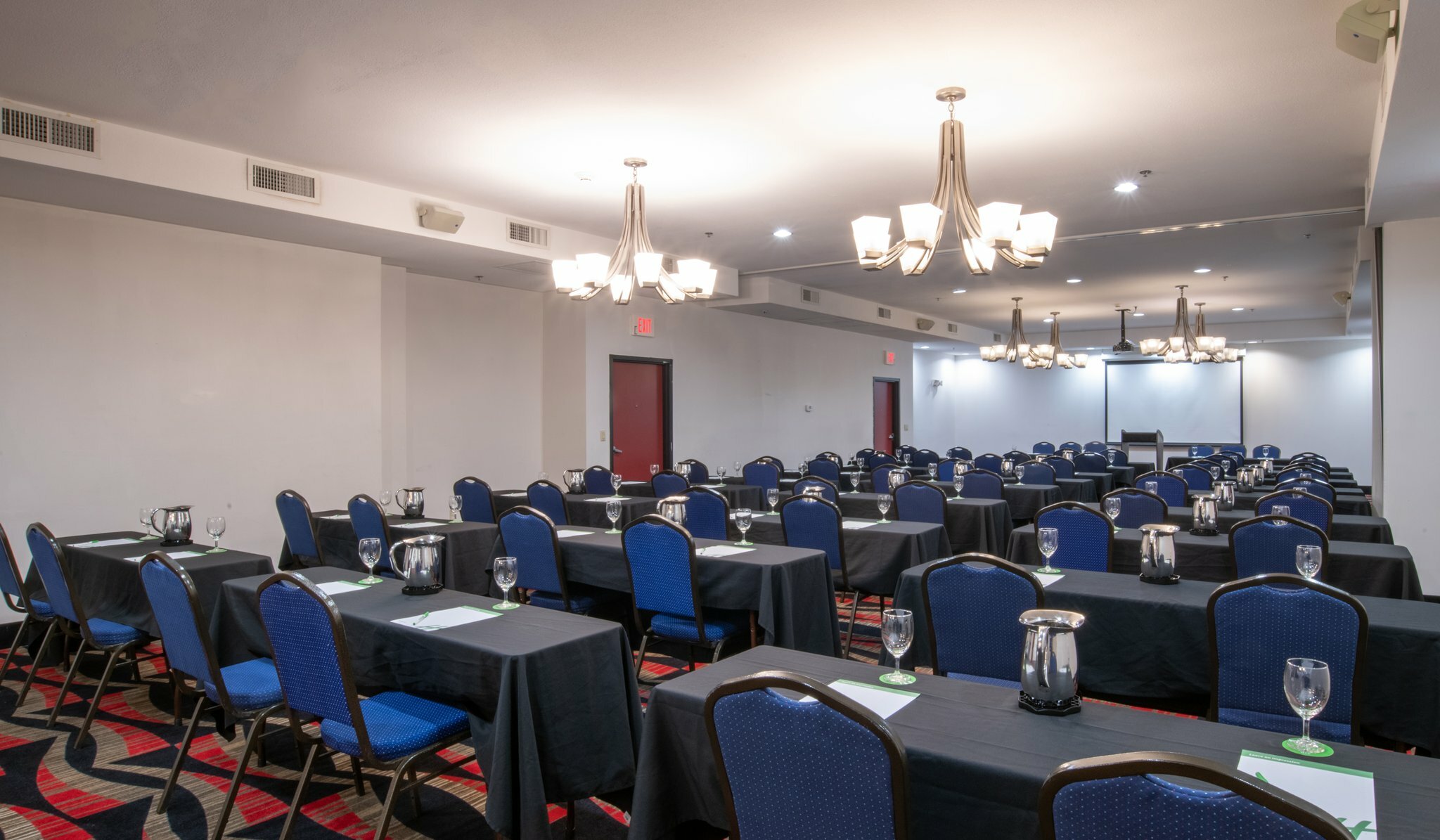 Фото Holiday Inn Oklahoma City Airport, an Ihg Hotel