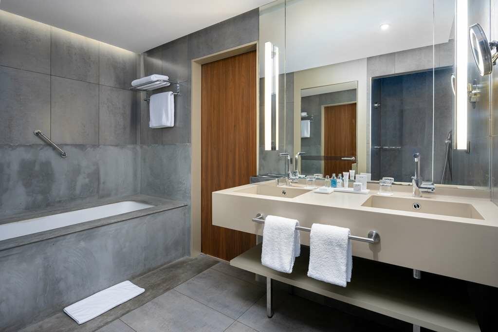 Фото Radisson Blu Hotel, Marrakech Carre Eden