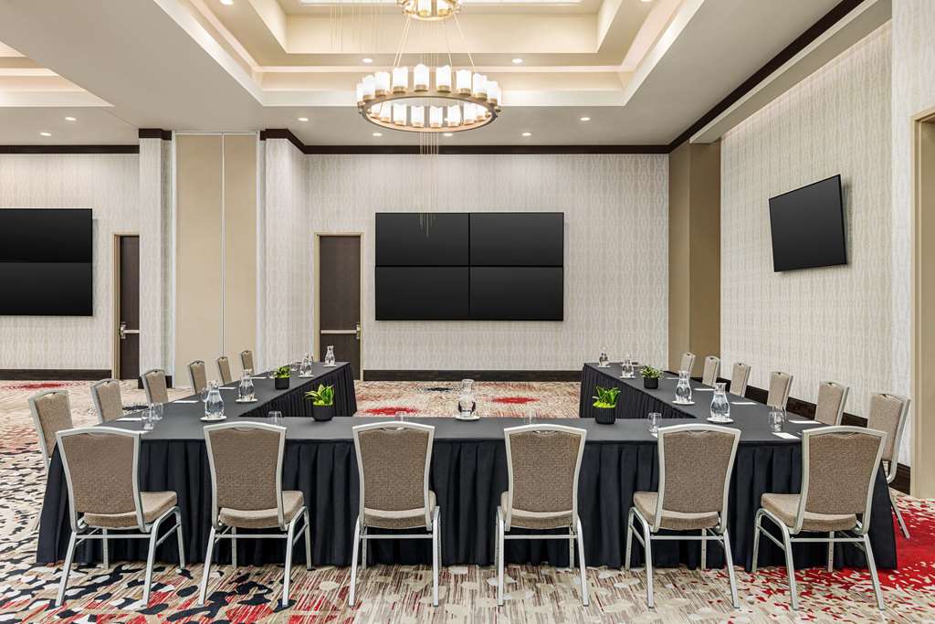 Фото Embassy Suites by Hilton Round Rock