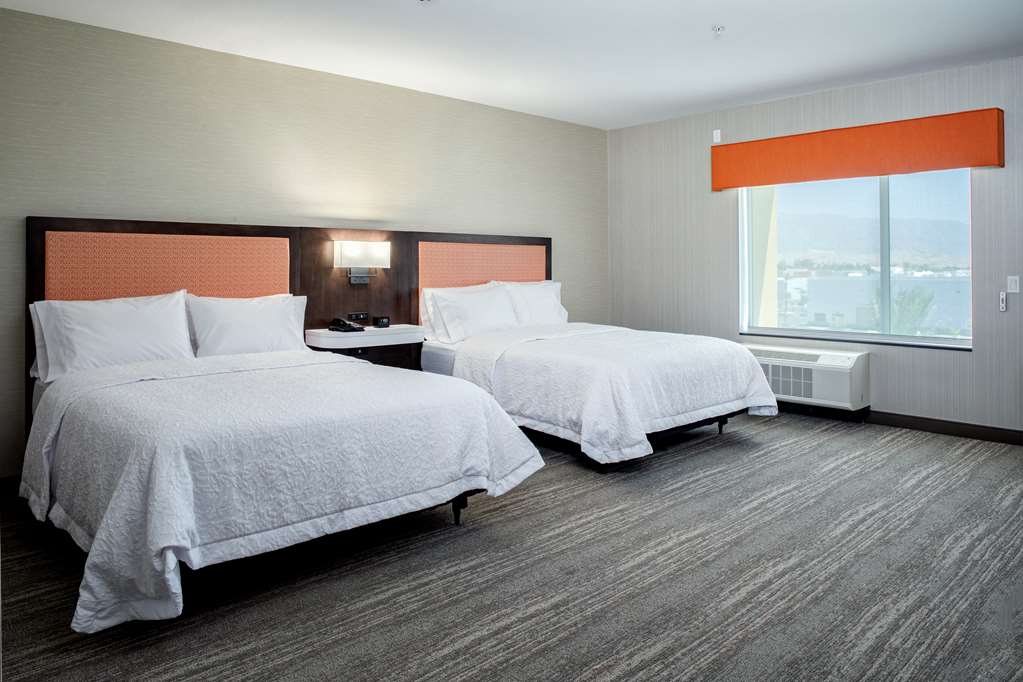 Фото Hampton Inn & Suites Indio