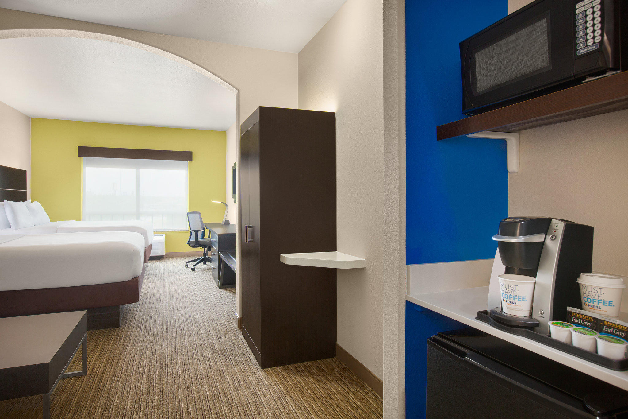 Фото Holiday Inn Express & Suites San Antonio Nw - Medical Area, an Ihg Hotel